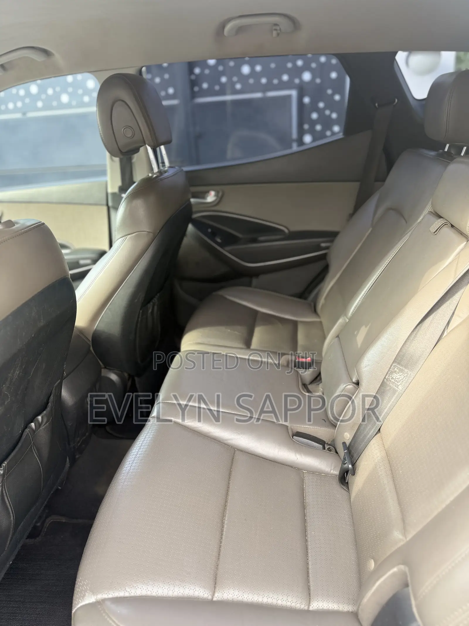 Hyundai Santa Fe 2012 White