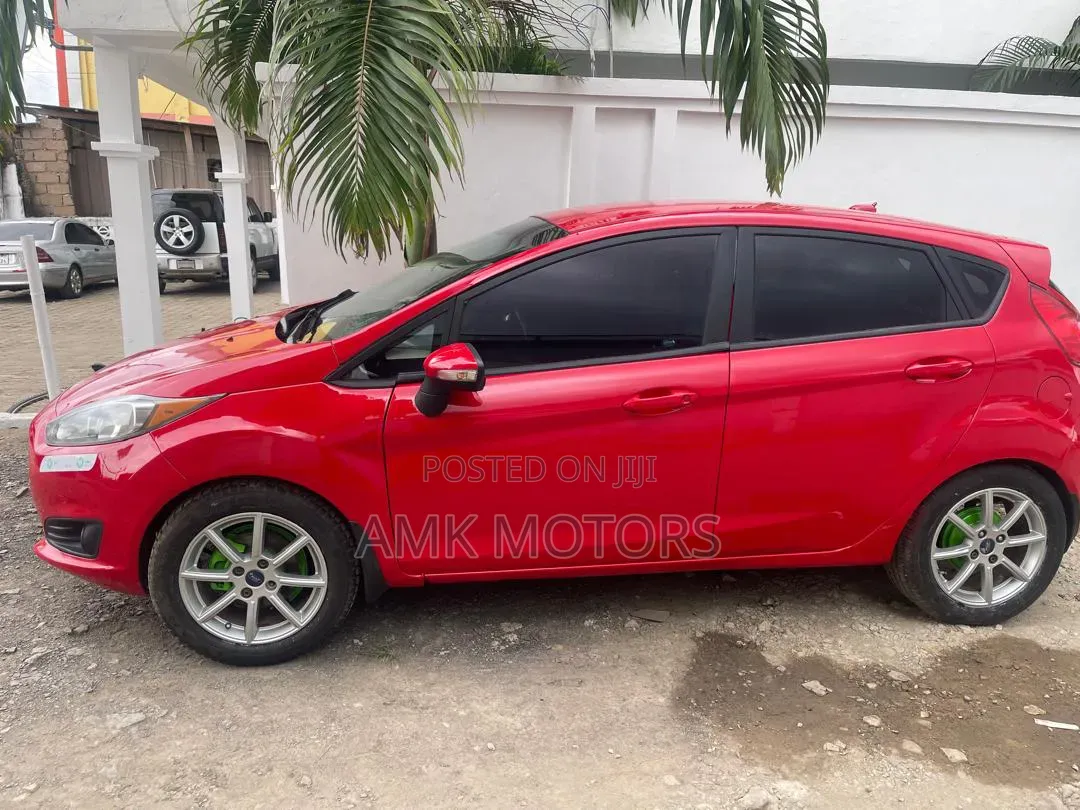 Ford Fiesta 2015 Red