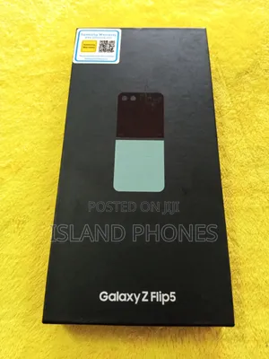 New Samsung Galaxy Z Flip5 256 GB Green