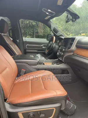 RAM 1500 2019 Black