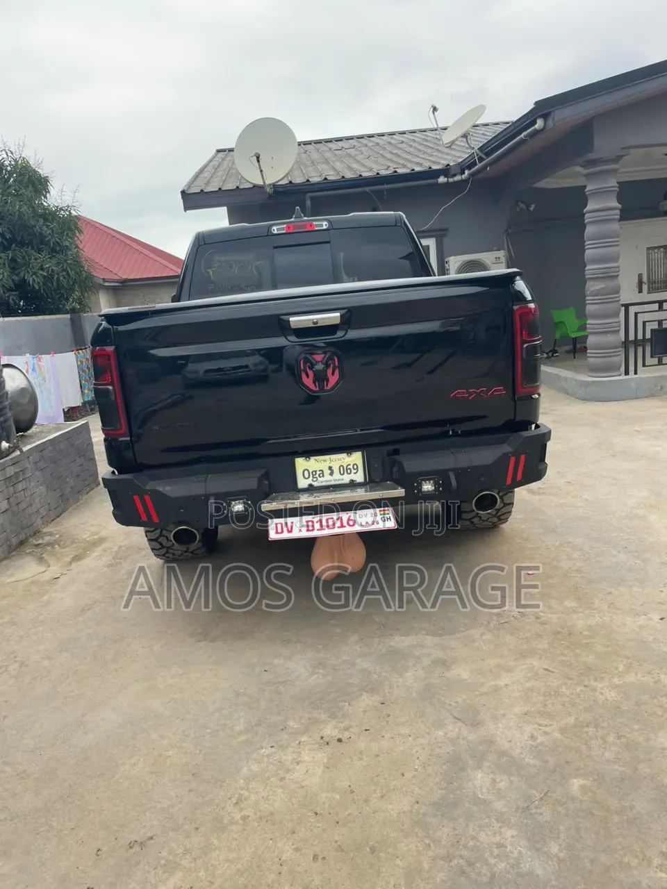 RAM 1500 2019 Black