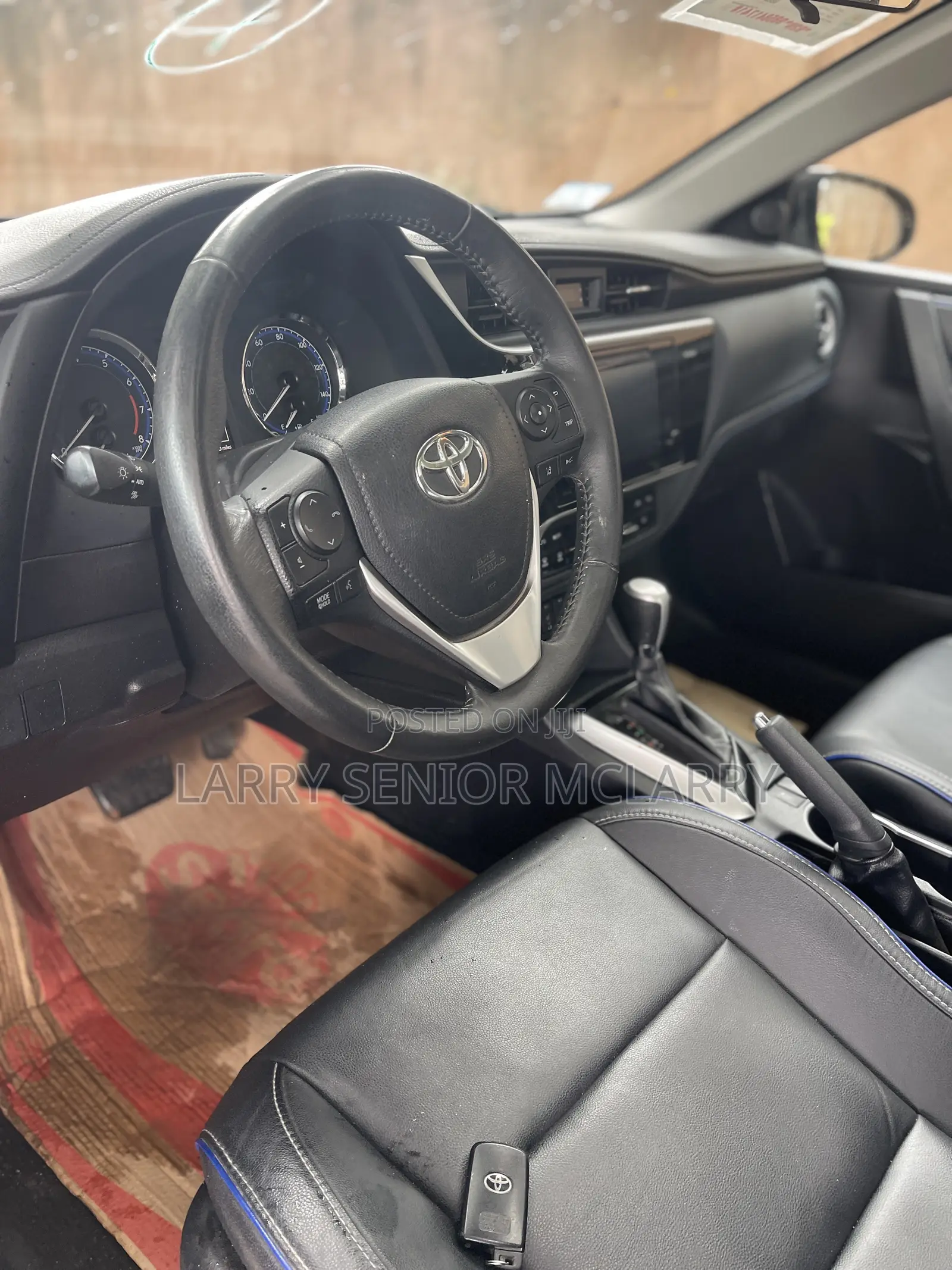 Toyota Corolla XSE 4dr Sedan (1.8L 4cyl CVT) 2017 Silver