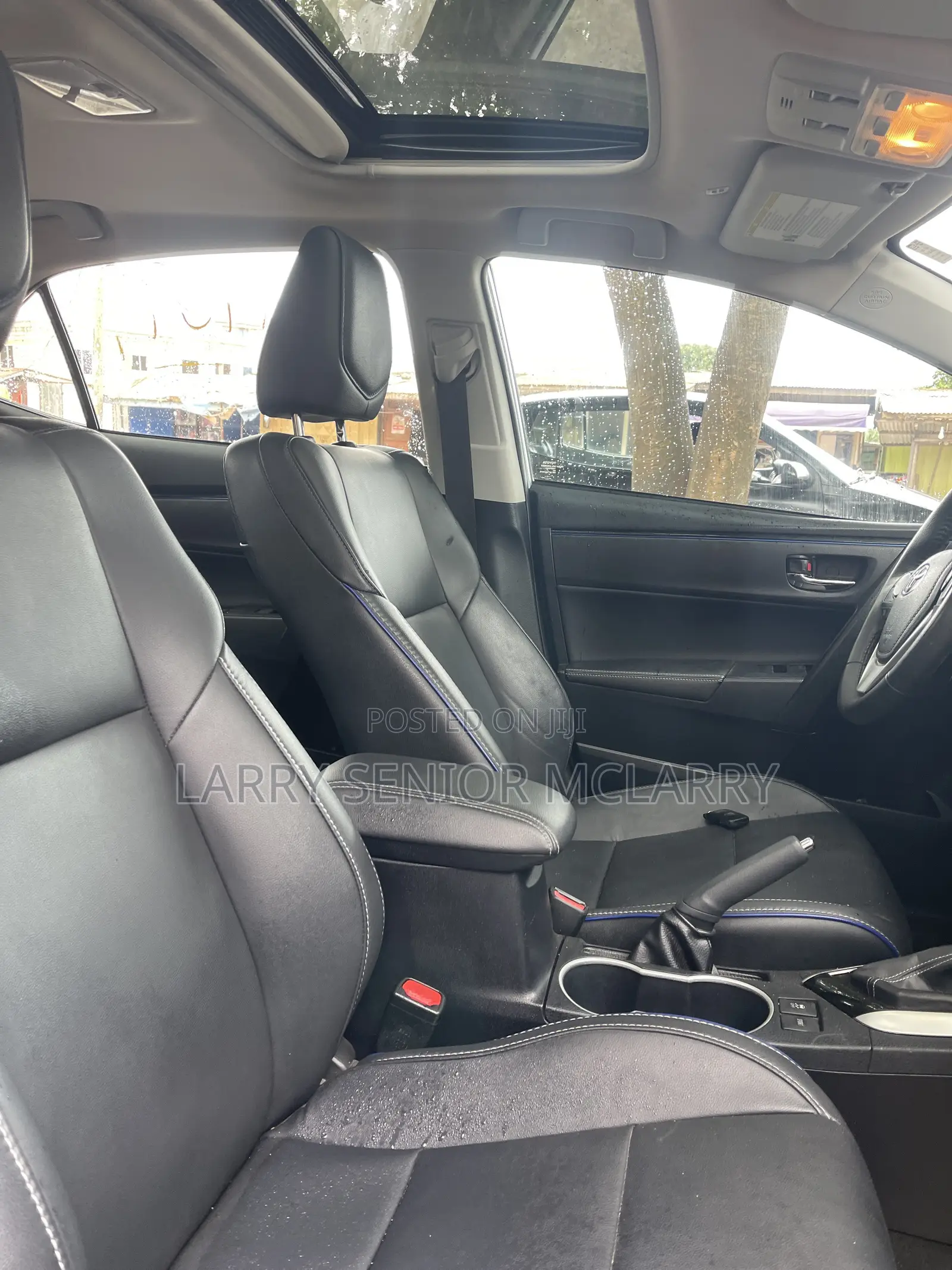 Toyota Corolla XSE 4dr Sedan (1.8L 4cyl CVT) 2017 Silver