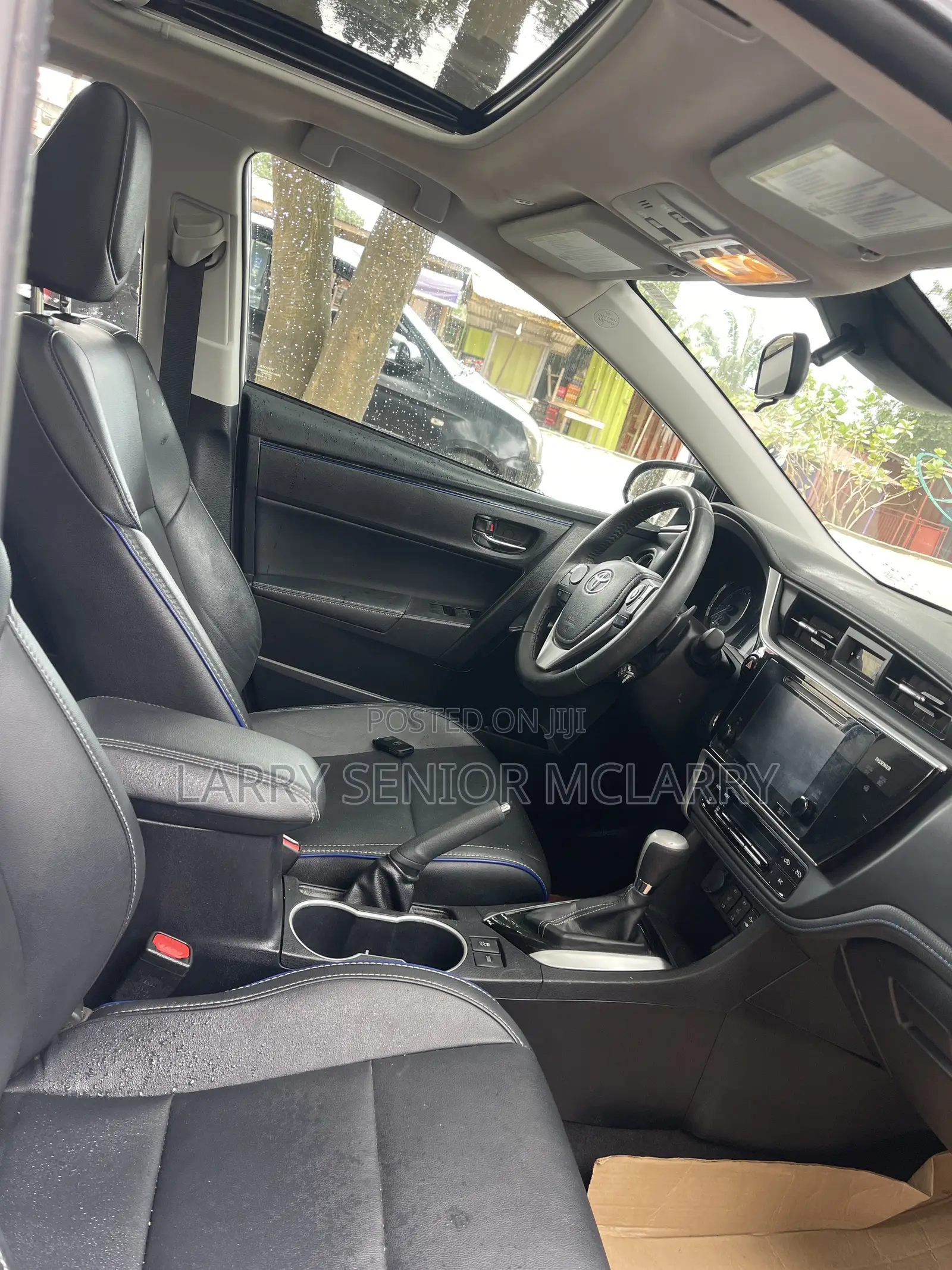 Toyota Corolla XSE 4dr Sedan (1.8L 4cyl CVT) 2017 Silver