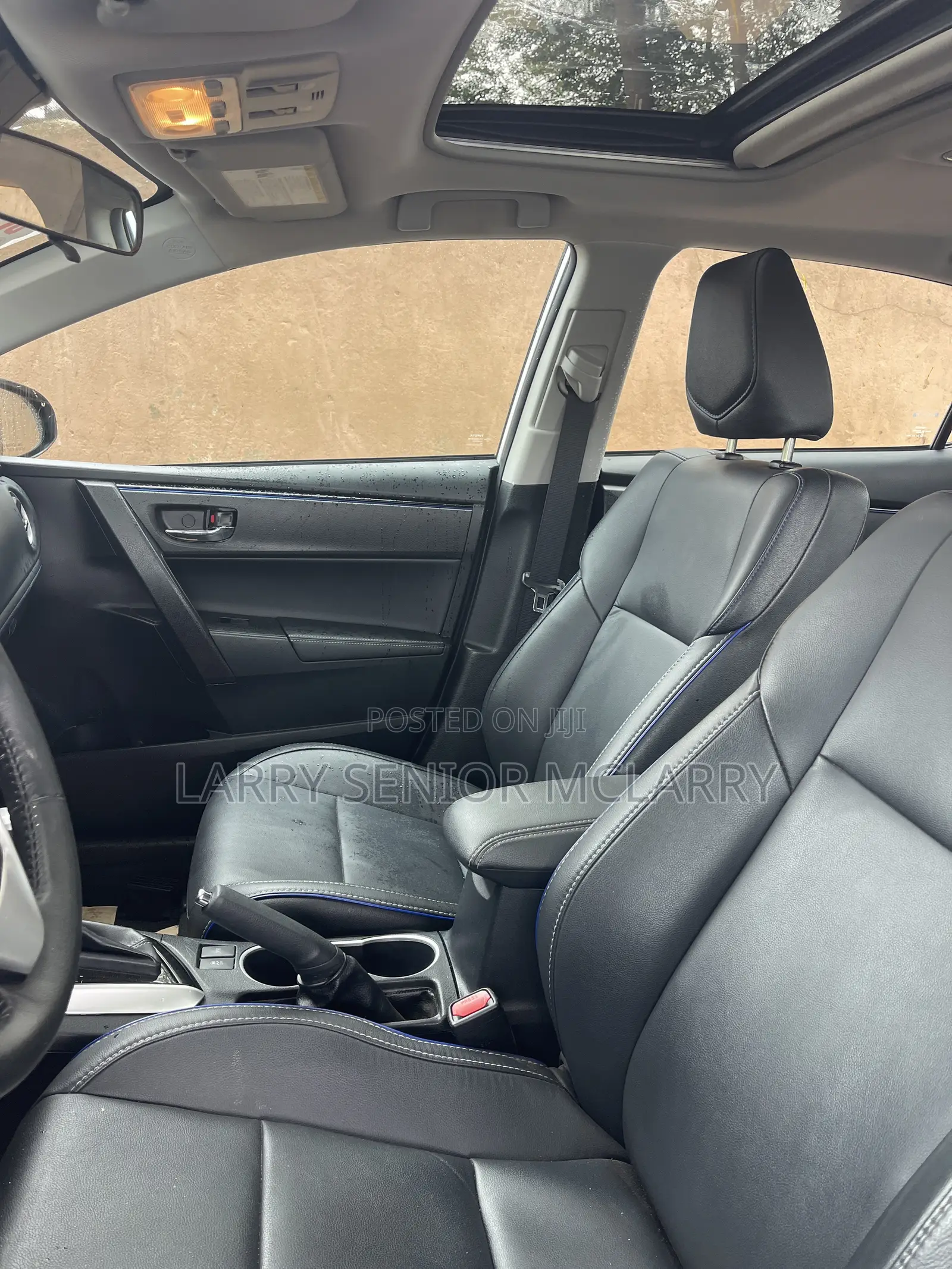 Toyota Corolla XSE 4dr Sedan (1.8L 4cyl CVT) 2017 Silver