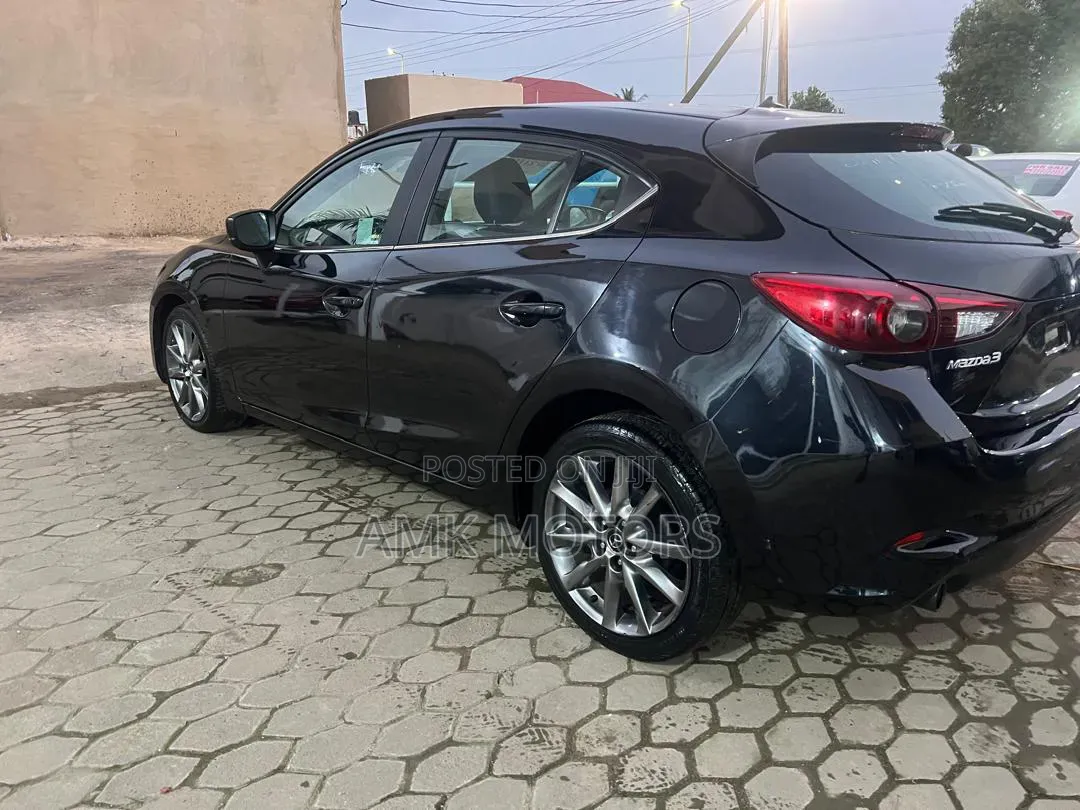 Mazda 3 2018 Black