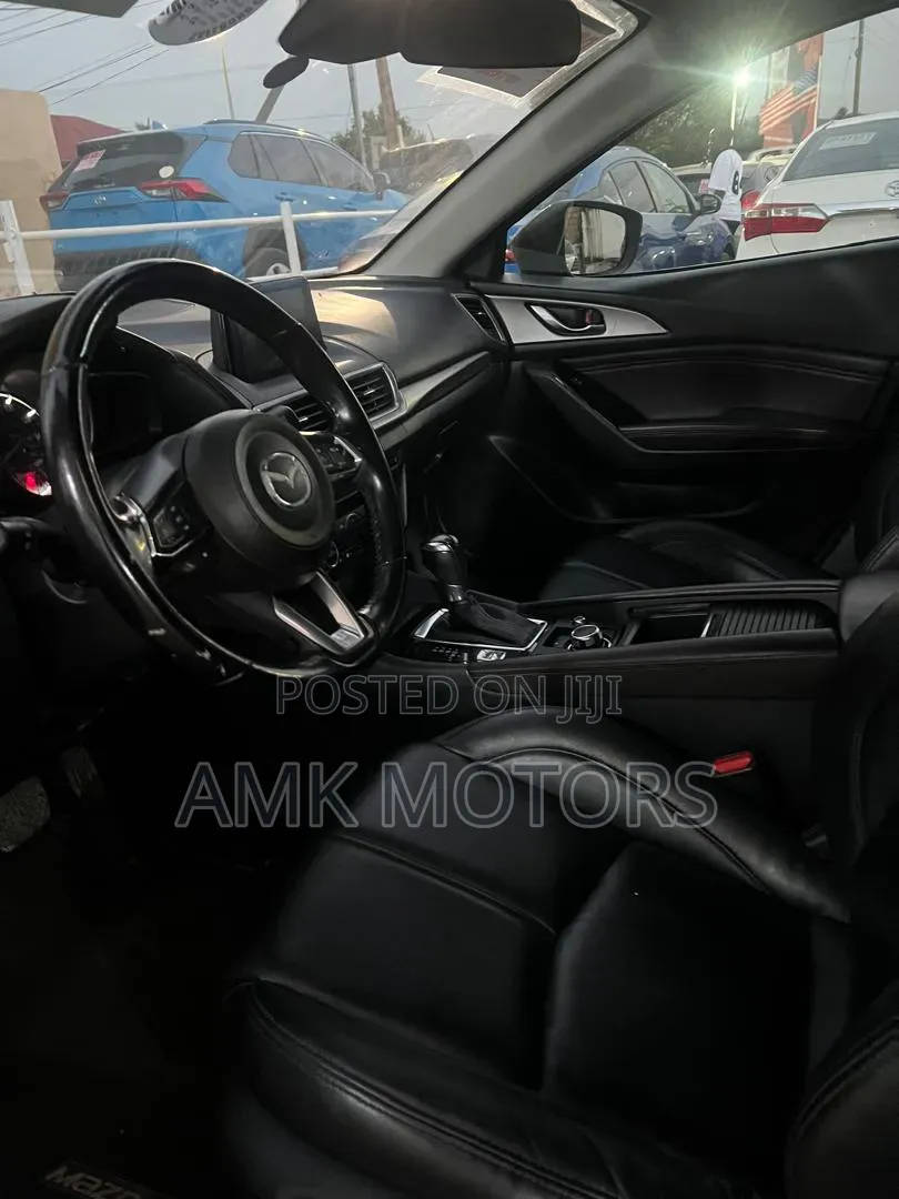 Mazda 3 2018 Black