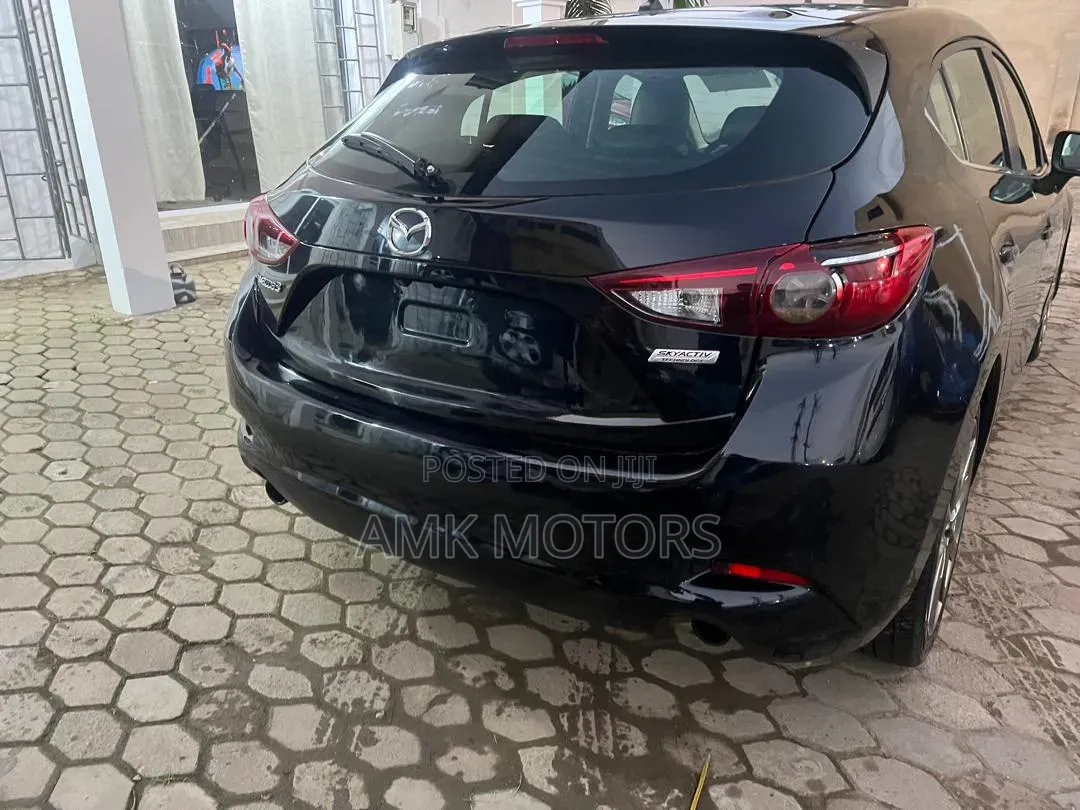 Mazda 3 2018 Black
