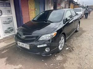 Toyota Corolla S 4dr Sedan (1.8L 4cyl 4A) 2013 Black