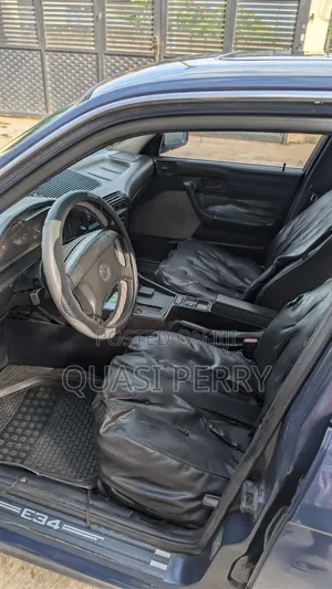 BMW 525i 1995 Blue