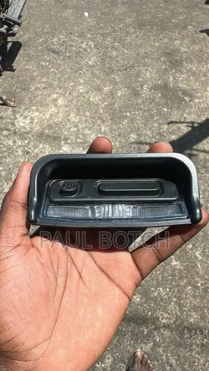 2016-2021 Tailgate/Boot Release Switch and Rear License Plate Light