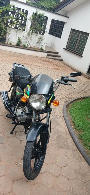 Bajaj Boxer 150 UG 2021 Black