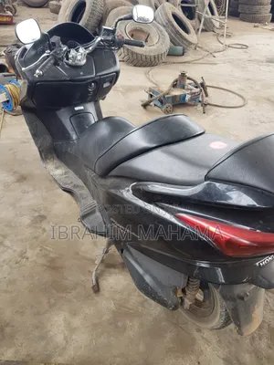 Honda Forza 2013 Black
