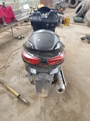 Honda Forza 2013 Black