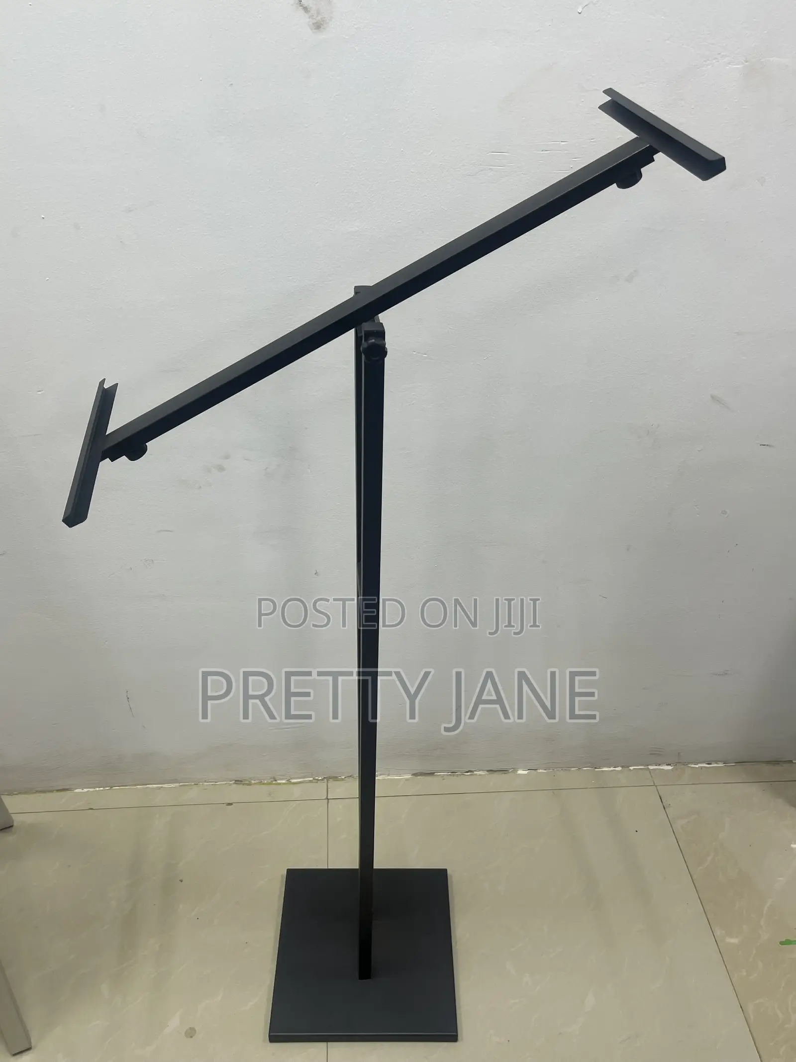 Poster Stand