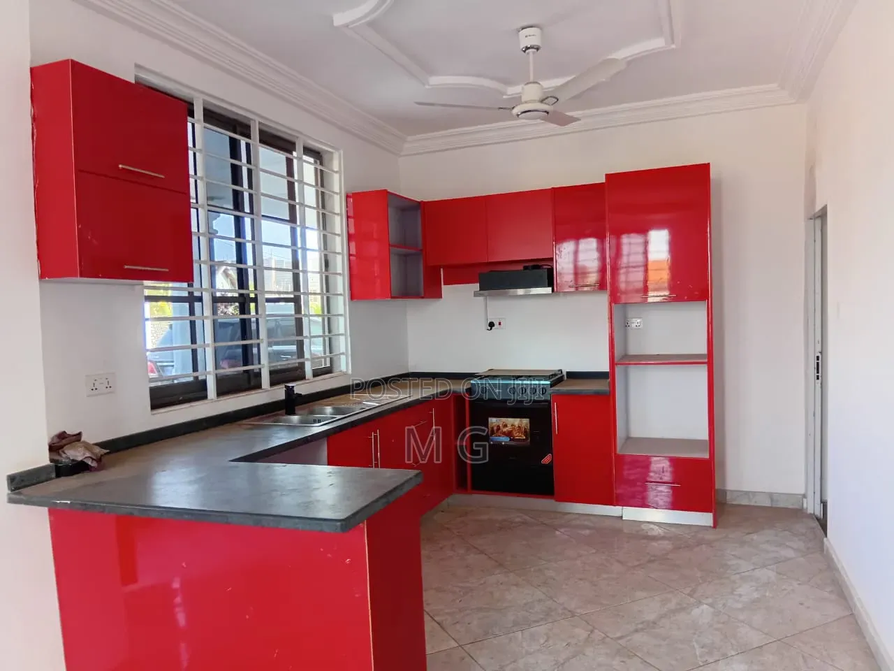 2bdrm Apartment in Savannah Estate, Tema Metropolitan for rent