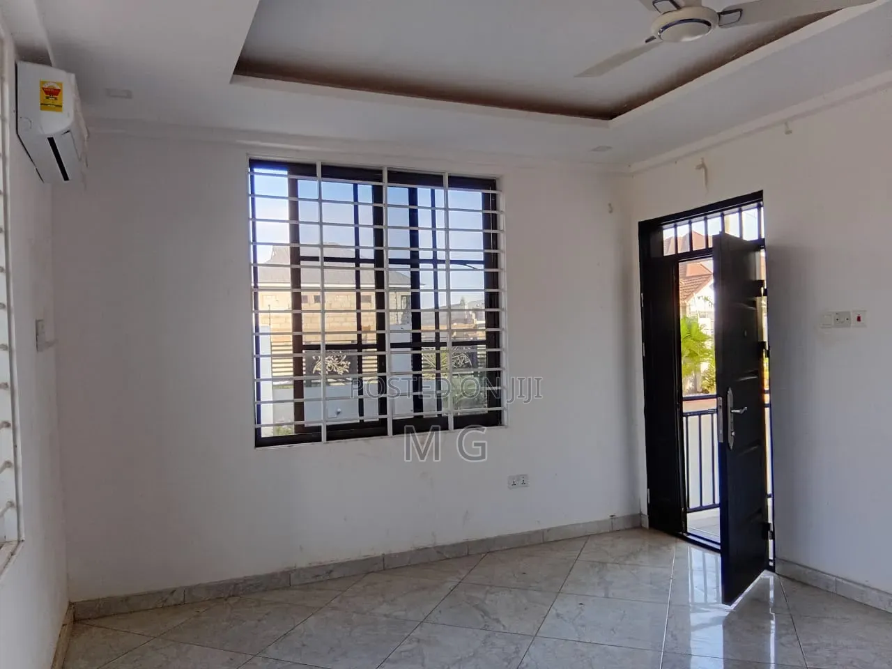 2bdrm Apartment in Savannah Estate, Tema Metropolitan for rent