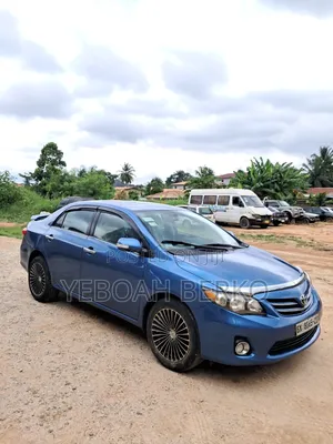 Toyota Corolla 2013 Blue