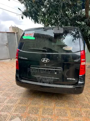 Hyundai H300 2014 Black