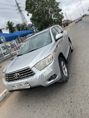 Toyota Highlander 2012 Silver