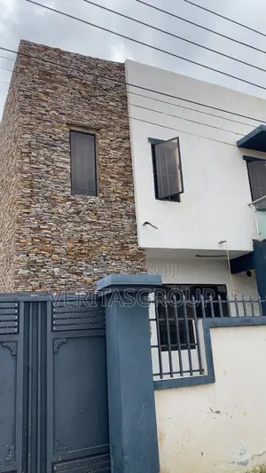1bdrm Apartment in American House for rent