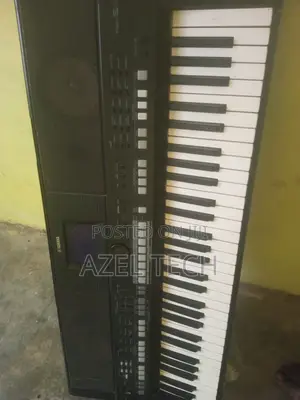Yamaha Keybaord PSR-S650