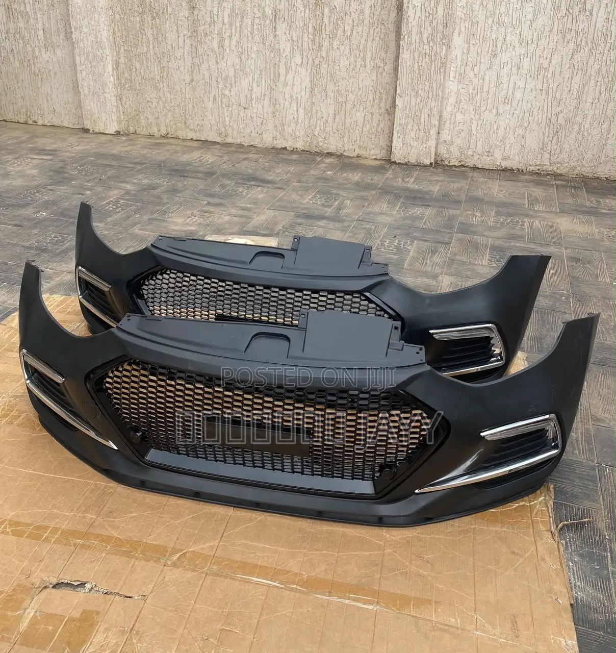 Hyundai Elantra Bumper