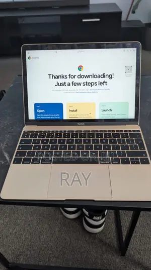 Laptop Apple MacBook 8GB Intel Core M3 HDD 256GB