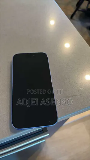 New Apple iPhone 16 128 GB Blue