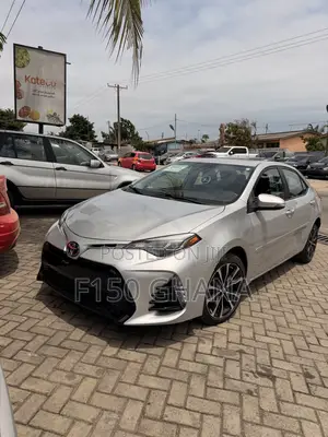 Toyota Corolla XSE 4dr Sedan (1.8L 4cyl CVT) 2017 Silver