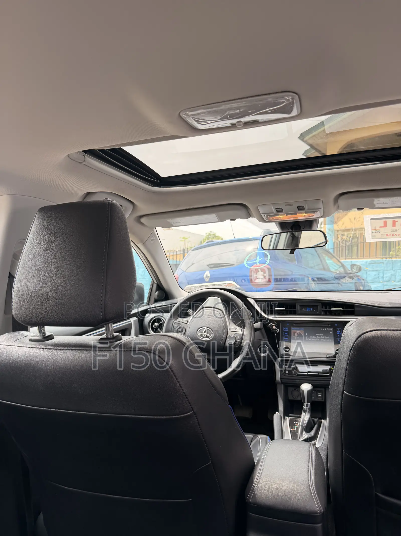Toyota Corolla XSE 4dr Sedan (1.8L 4cyl CVT) 2017 Silver