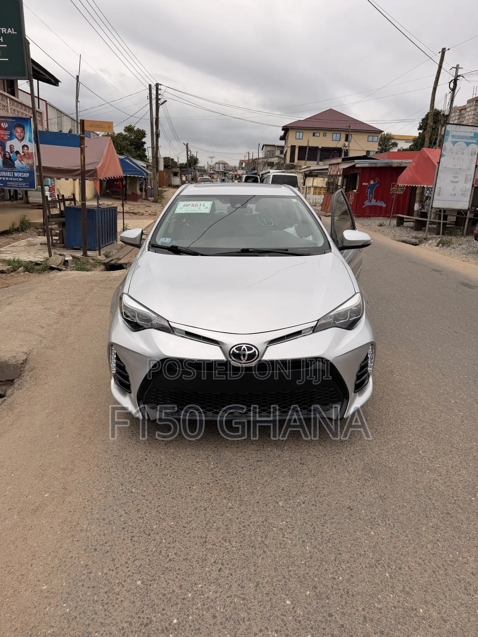 Toyota Corolla XSE 4dr Sedan (1.8L 4cyl CVT) 2017 Silver