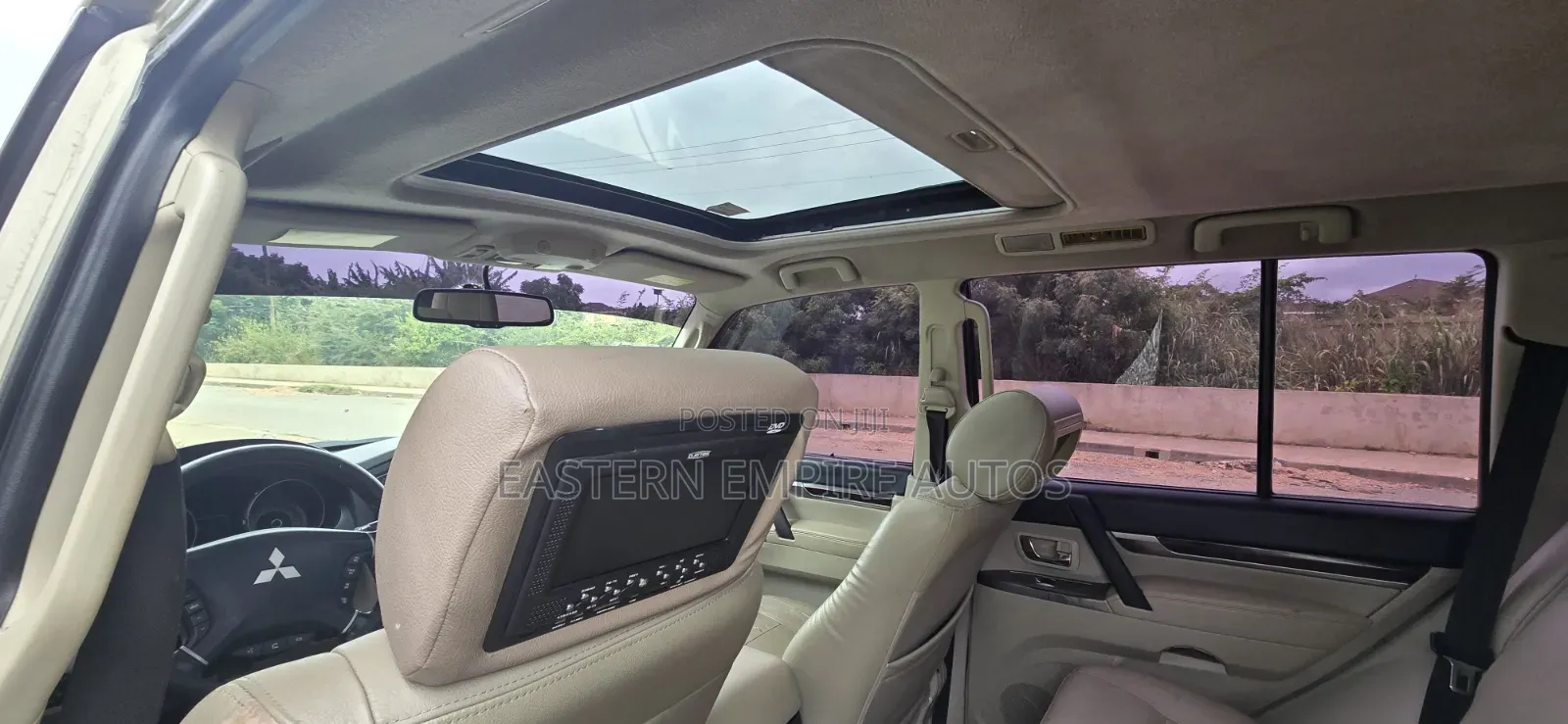 Mitsubishi Pajero V90 3.8 V6 GLS/GLX 2015 Gold