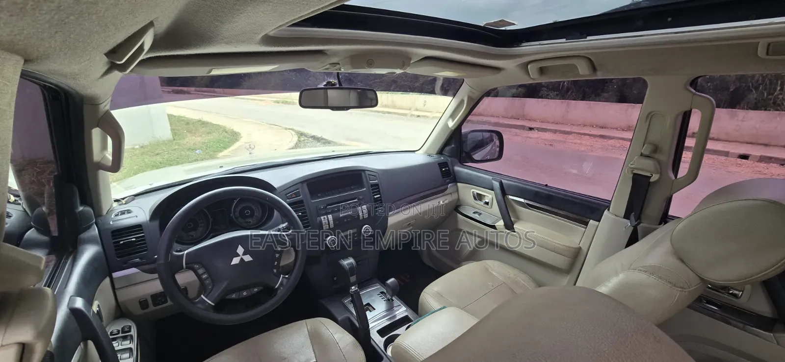 Mitsubishi Pajero V90 3.8 V6 GLS/GLX 2015 Gold