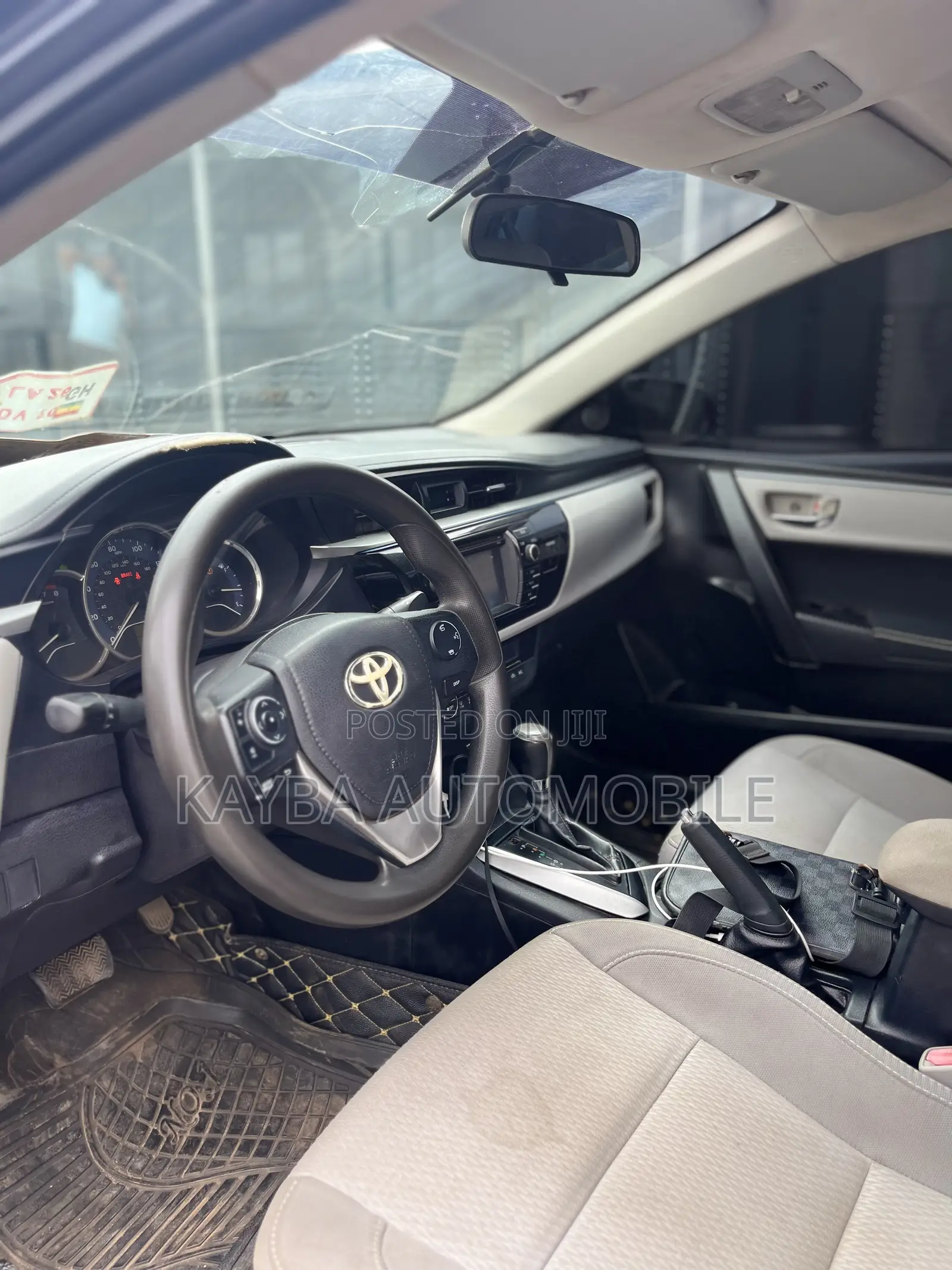 Toyota Corolla 2016 Gray