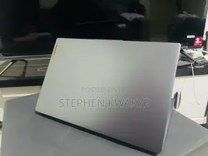 New Laptop Lenovo 16GB AMD Ryzen 7 SSD 512GB