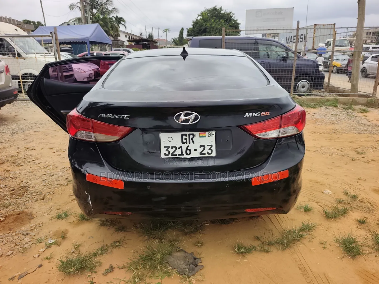 Hyundai Avante 2013 Black