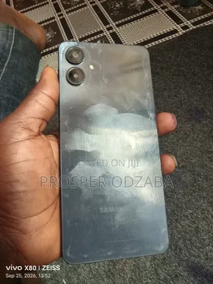 Samsung Galaxy A06 64 GB Black