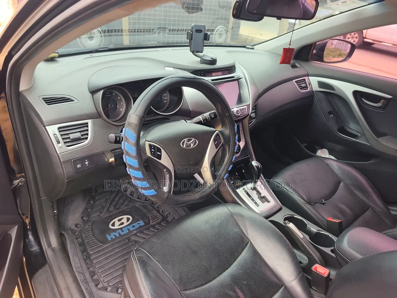 Hyundai Avante 2013 Black