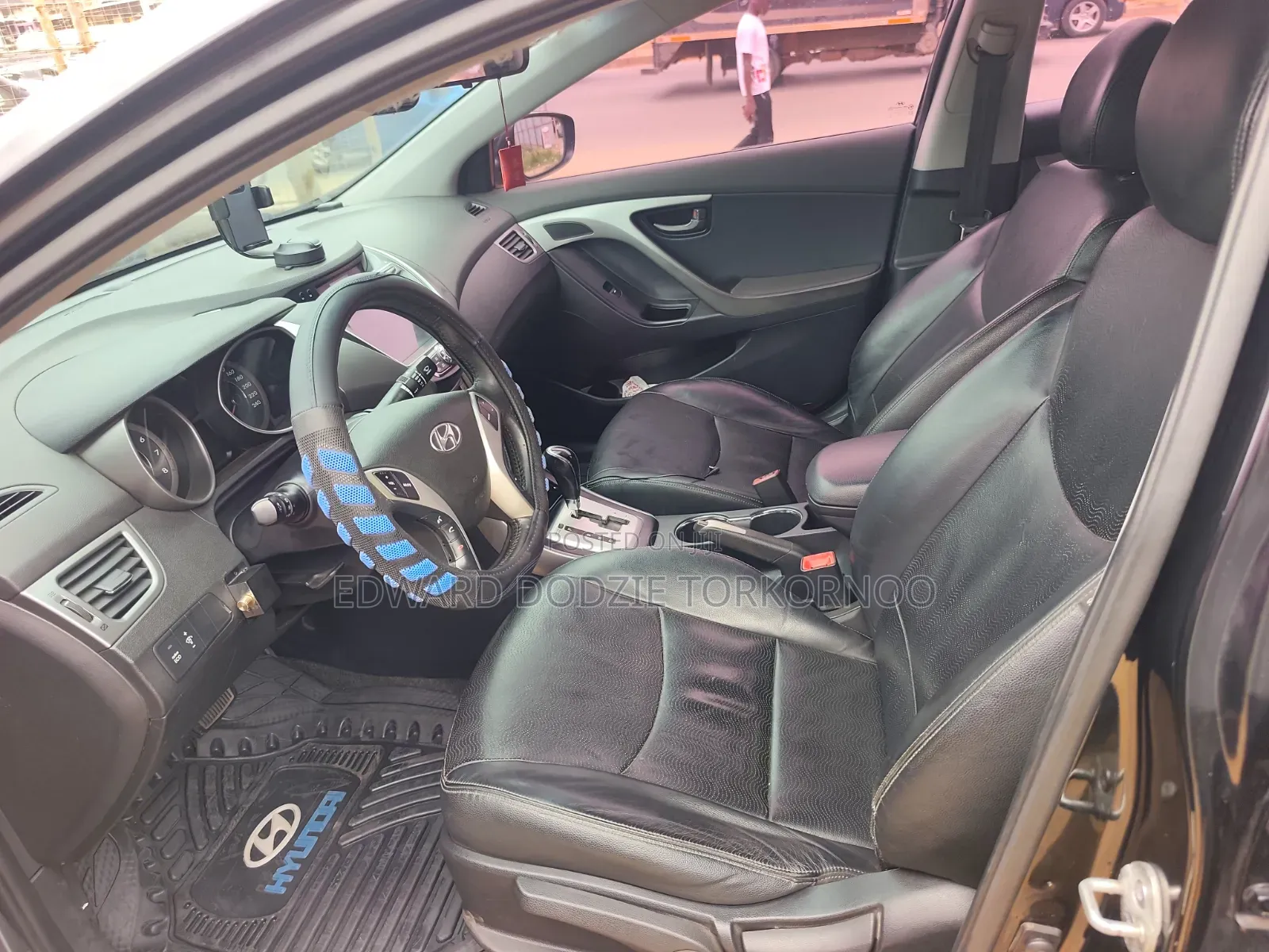 Hyundai Avante 2013 Black