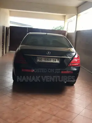 Mercedes-Benz S-Class S 350 CDI BlueEFFICIENCY 4MATIC (W221 Facelift)