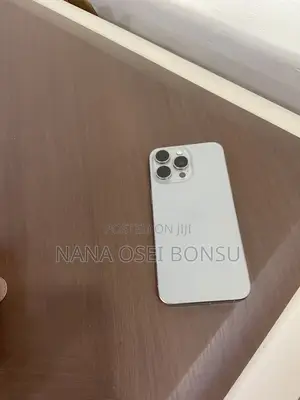 Apple iPhone 15 Pro Max 256 GB White