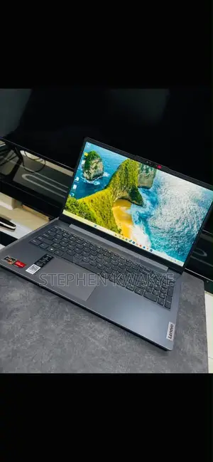 New Laptop Lenovo 16GB AMD Ryzen 7 SSD 512GB