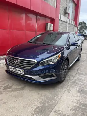 Hyundai Sonata Sport 2.0T Sedan FWD (2.0L 4cyl 6A) 2017 Blue