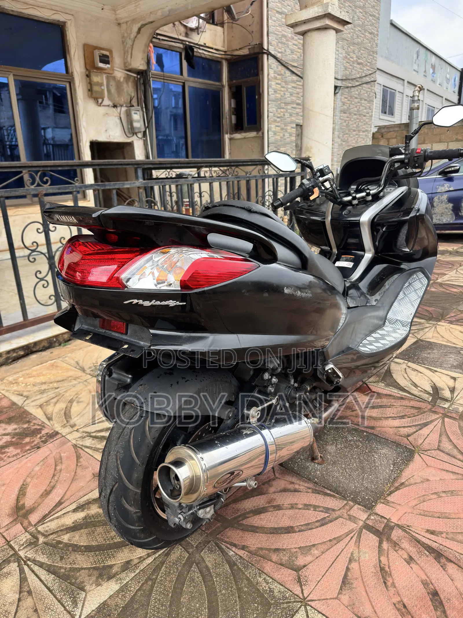 Yamaha Majesty 2012 Black