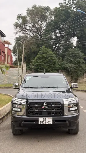 Mitsubishi L200 2025 Black