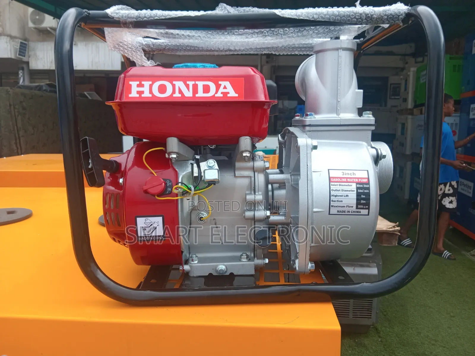 Powerful Honda 7.5hp Water Pump – Fast Pumping, Strong Engine Heavy