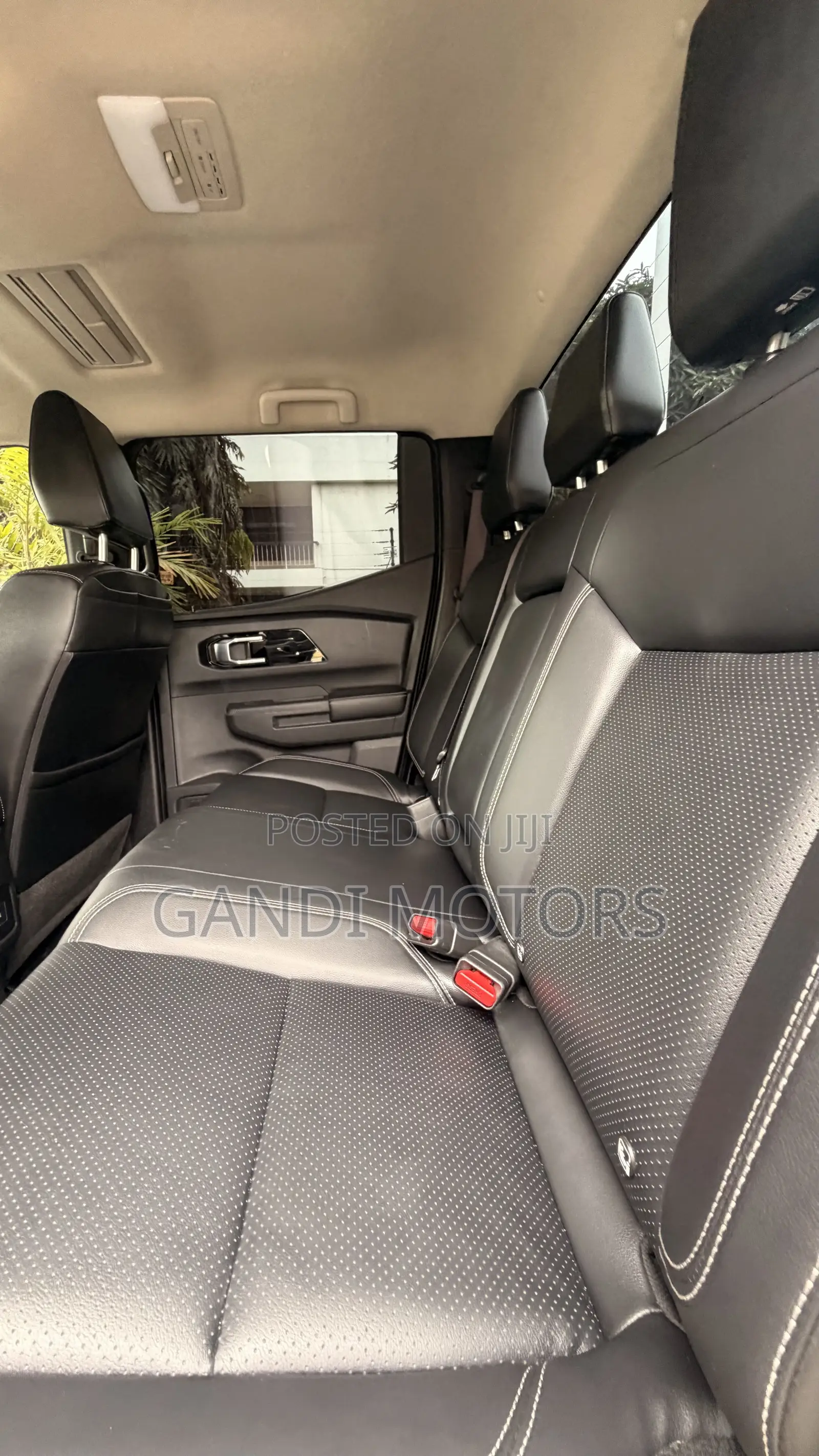 Mitsubishi L200 2025 Black