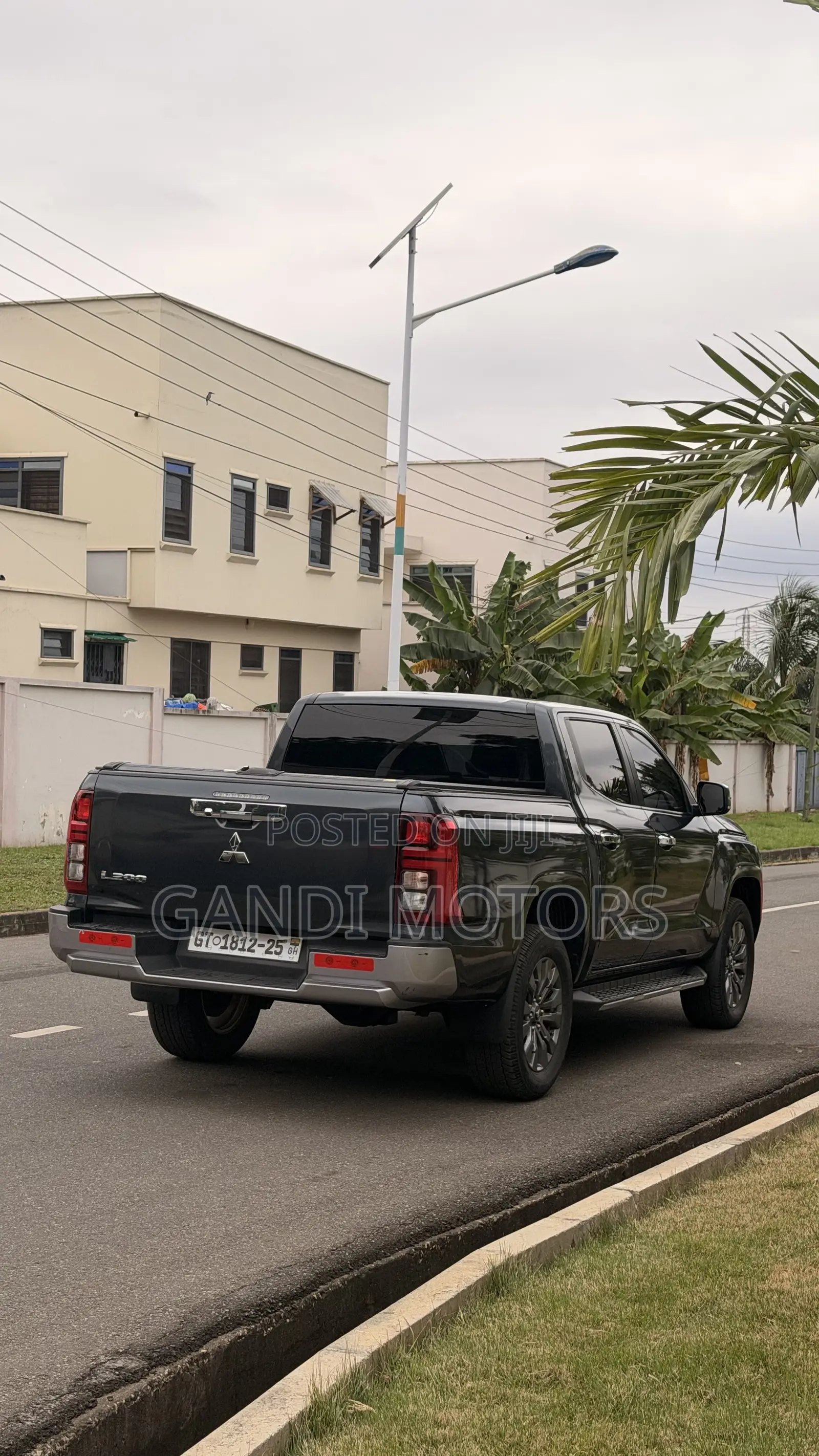 Mitsubishi L200 2025 Black