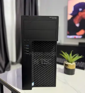 Desktop Computer Dell Precision 3000 16GB Intel Core i7 HDD 128GB